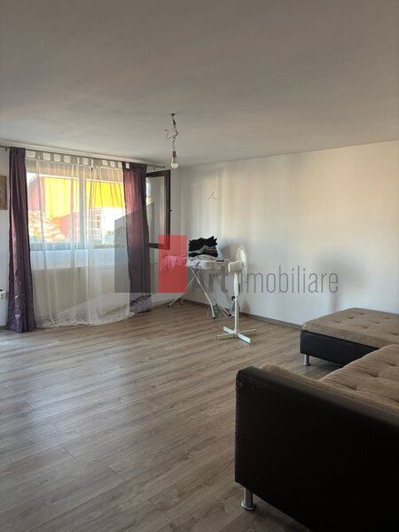 Casa moderna pentru familie, aproape de Parcul Teilor – mobilata complet