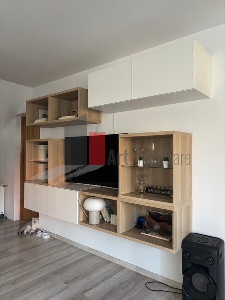 Casa moderna pentru familie, aproape de Parcul Teilor – mobilata complet